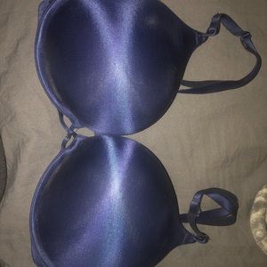 Victoria’s Secret Bomb Shell bra